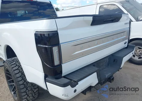 2021 Ford F-250 Platinum z USA, uszkodzony, nr VIN 1FT7W2BT6MEC52912